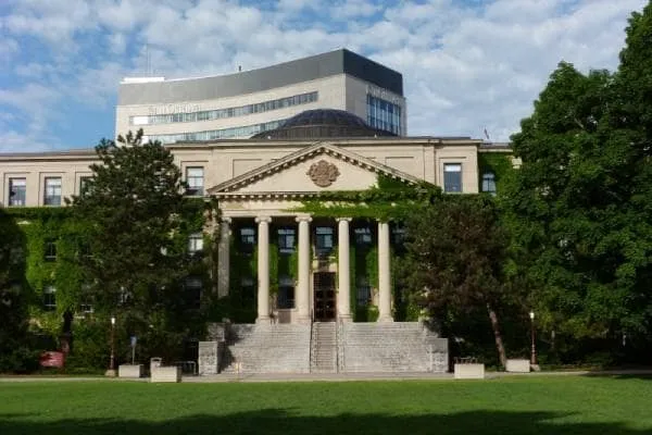 Lộ trình chọn trường đại học Canada phù hợp