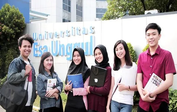 Yêu cầu về học vấn: Nền tảng học thuật vững chắc
